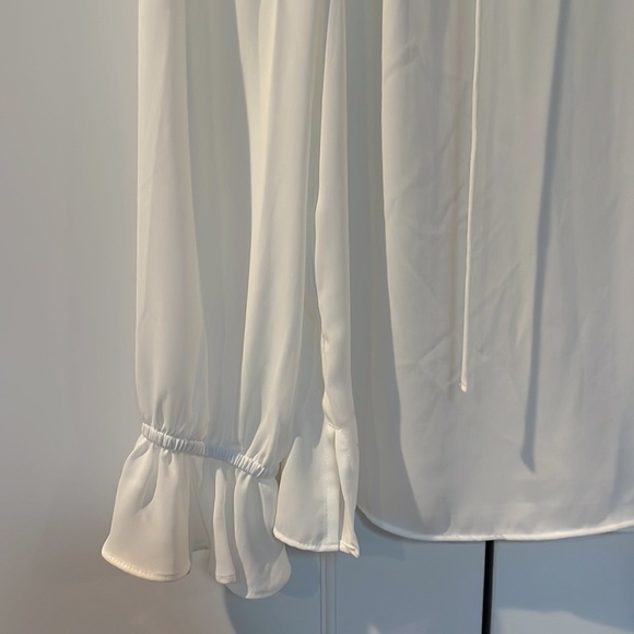 White J. Crew Blouse size XXS - Picture 3 of 7